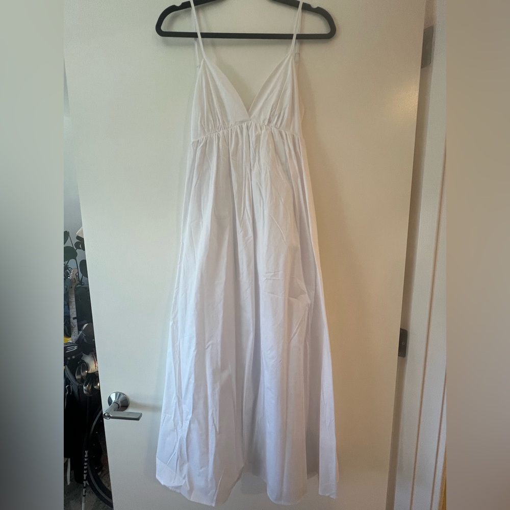 Commense White Dress